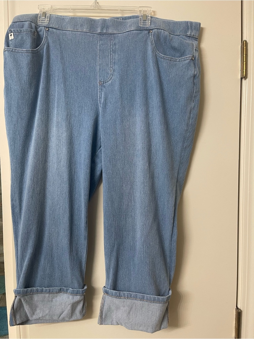 Belle by Kim Gravel Light Wash Cropped Roll-Cuff Jeans